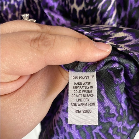 JW Woman - Purple Satin Leopard Print Poncho - Picture 9 of 9